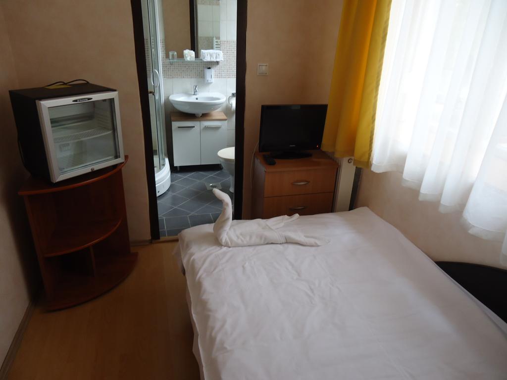 Harmony Panzio Bed & Breakfast Hajdúszoboszló Rom bilde