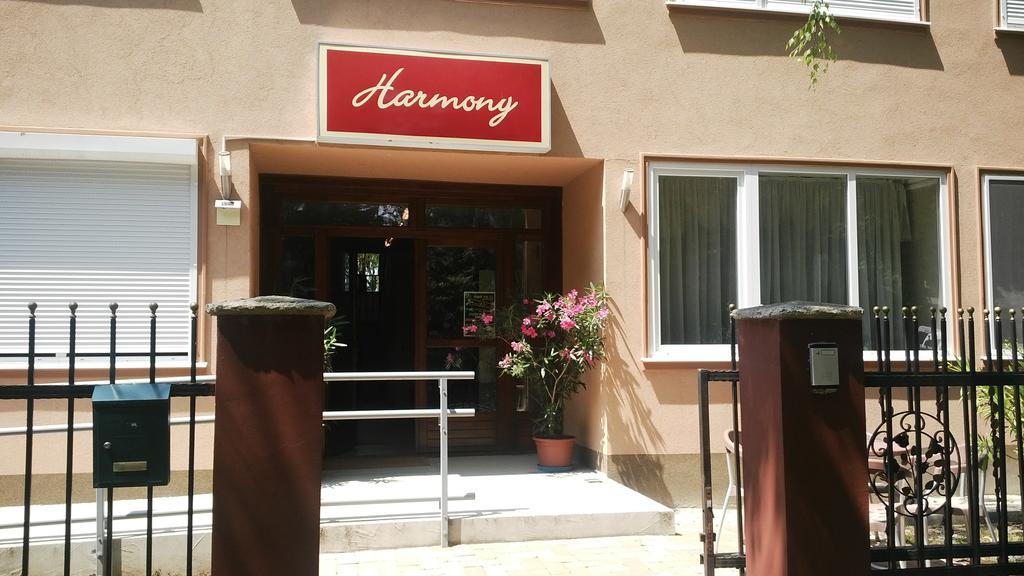Harmony Panzio Bed & Breakfast Hajdúszoboszló Eksteriør bilde