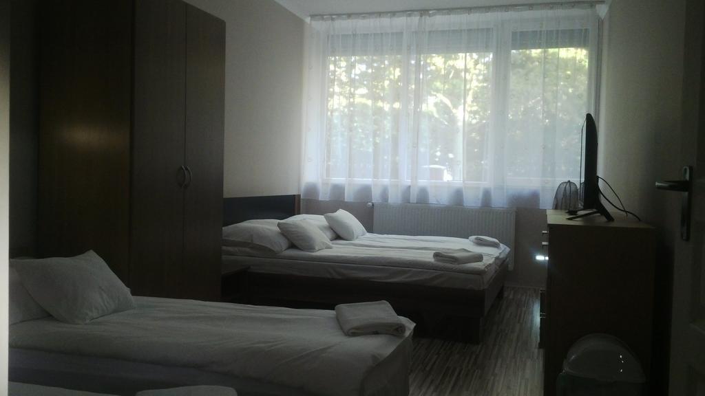 Harmony Panzio Bed & Breakfast Hajdúszoboszló Eksteriør bilde