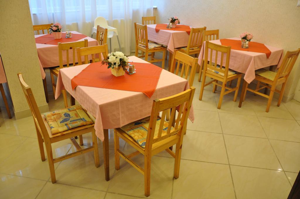 Harmony Panzio Bed & Breakfast Hajdúszoboszló Eksteriør bilde